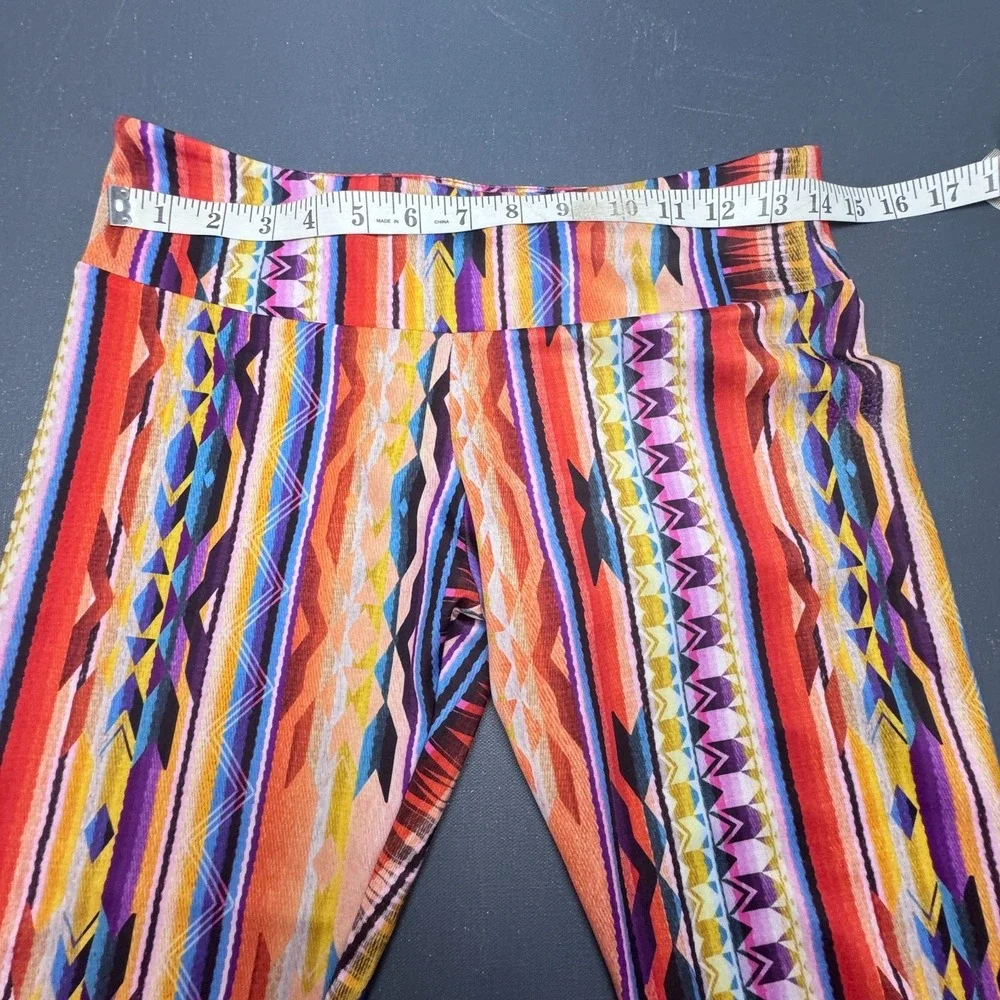 Onzie Girls Size M/L Capri Leggings Multicolor Tribal Aztec Print Yoga Athletic